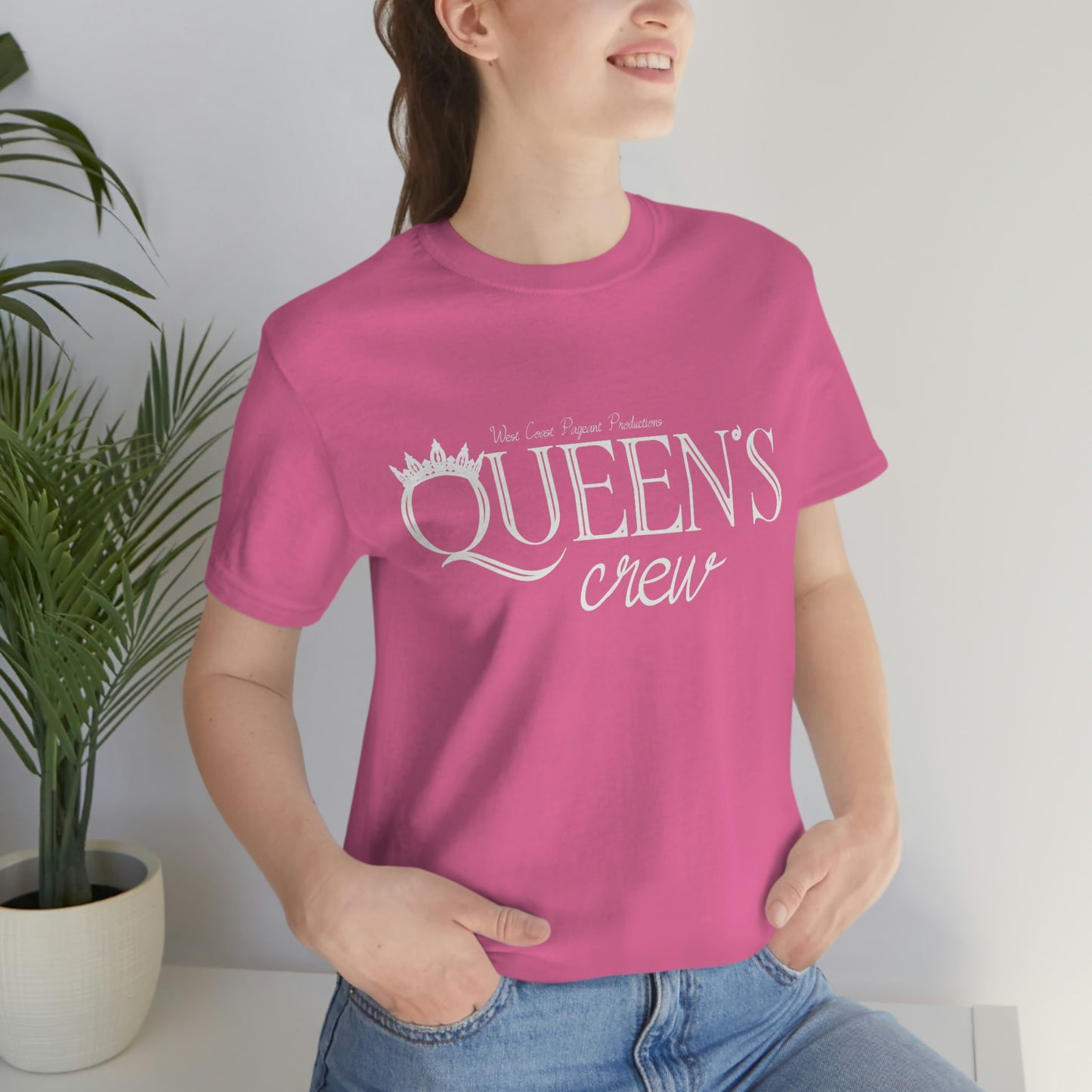 Queen's Crew - Unisex Tee