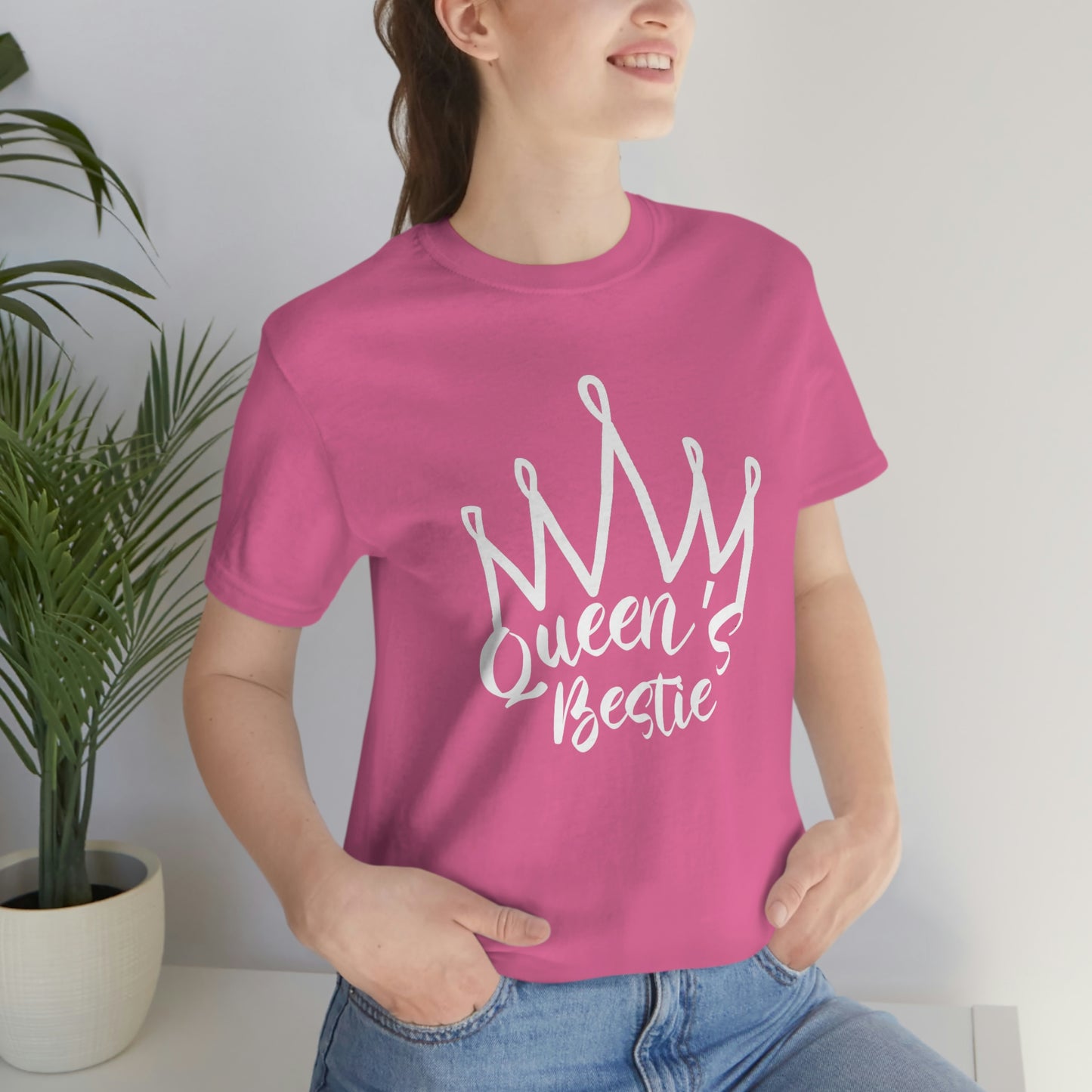 Queen's Bestie - Tee