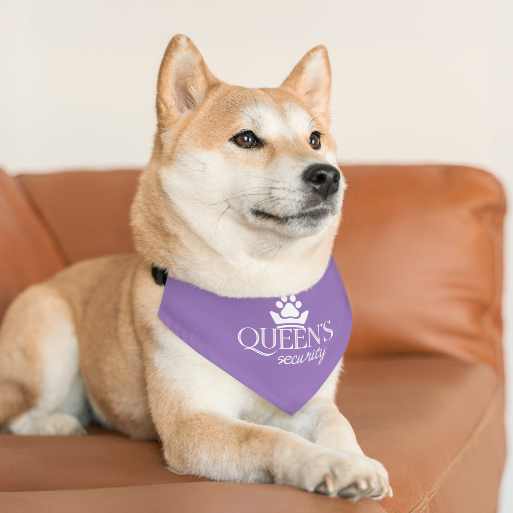 Queen's Security - Pet Bandana Collar